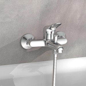 Schütte Wannenarmatur Porto Chrom, elegante Badarmatur für die Badewanne.