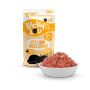 Lucky Lou Katzen-Nassfutter Sterilized Geflügel & Rind, 125g Packung und Schale mit Futter.