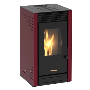 Roter Blaze Pelletofen Maui 6 kW mit Sichtfenster und Flammen.