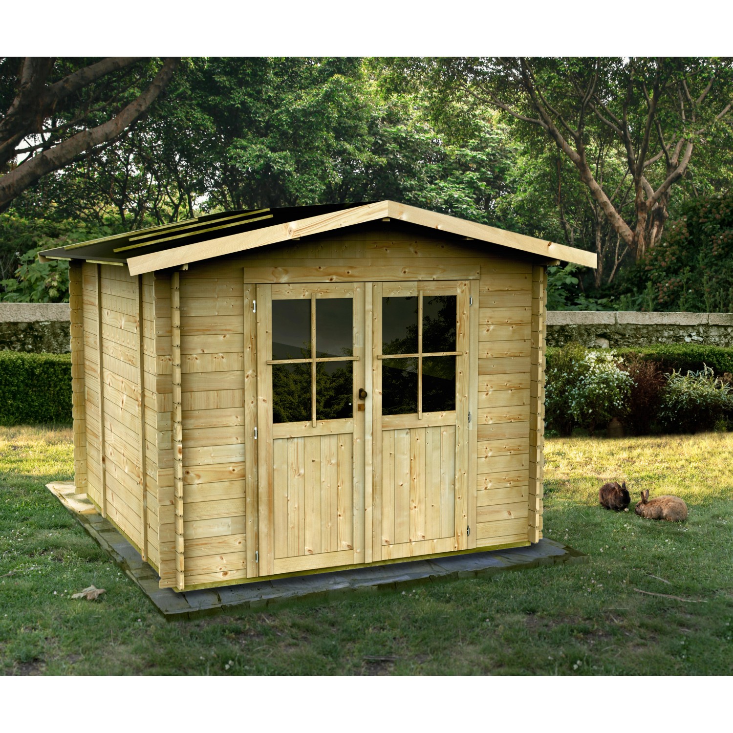 Holzhaus Bh25 Madame 300x250 cm im Garten, naturbelassenes Holz mit Doppeltür und Fenster.