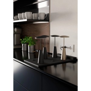 EGLO Ladestation für bis zu 6 Akku-Tischleuchten der Serie PONENTE. USB Ladegerät für Außen-Dekoleuchten.