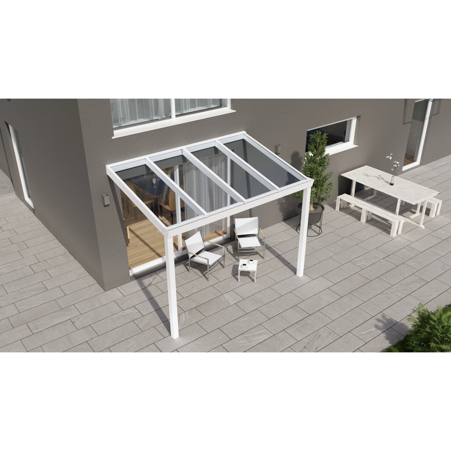 Weiße Terrassenüberdachung Professional (300x250 cm) mit Glasdach am Haus.