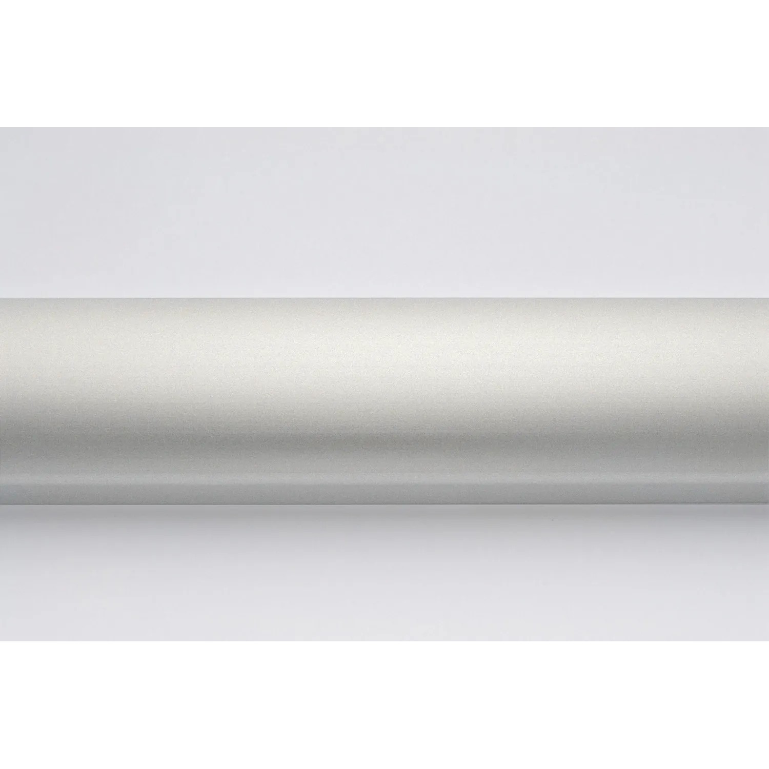 Detailaufnahme: Silbermatte Profil einer Breuer Fara Eckdusche mit Schiebetür.