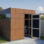 Modernes Bertilo Gartenhaus HPL Italian Walnut mit geöffneter Tür und Fahrrad im Inneren.