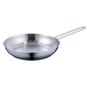 Kelomat Pfanne, Ø 28 cm, Edelstahl, ohne Deckel. Küchenhelfer für alle Herdarten.