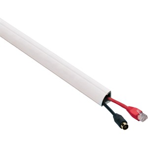 Weißes D-Line Kabelkanal-Set (9-teilig, 22x22mm) mit zwei Kabeln im Inneren.