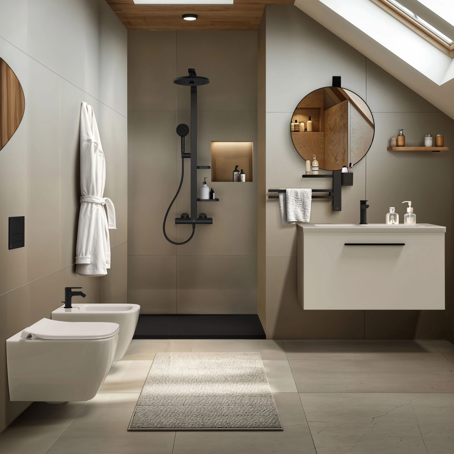 Ideal Standard Duschsystem mit Thermostat, Regen- und Handbrause, Schwarz Matt im modernen Bad.