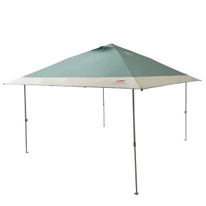 Coleman FastPitch OnePush Shelter L, grün-weißes Camping Zelt mit Stahlgestell.