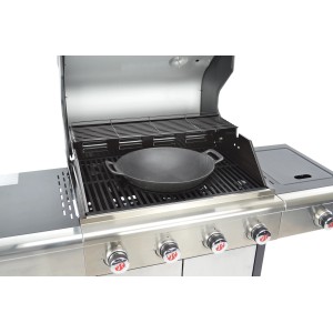 Landmann Grillrostsystem mit Wok-Einsatz auf Triton Grill. Grillutensil aus Gusseisen.