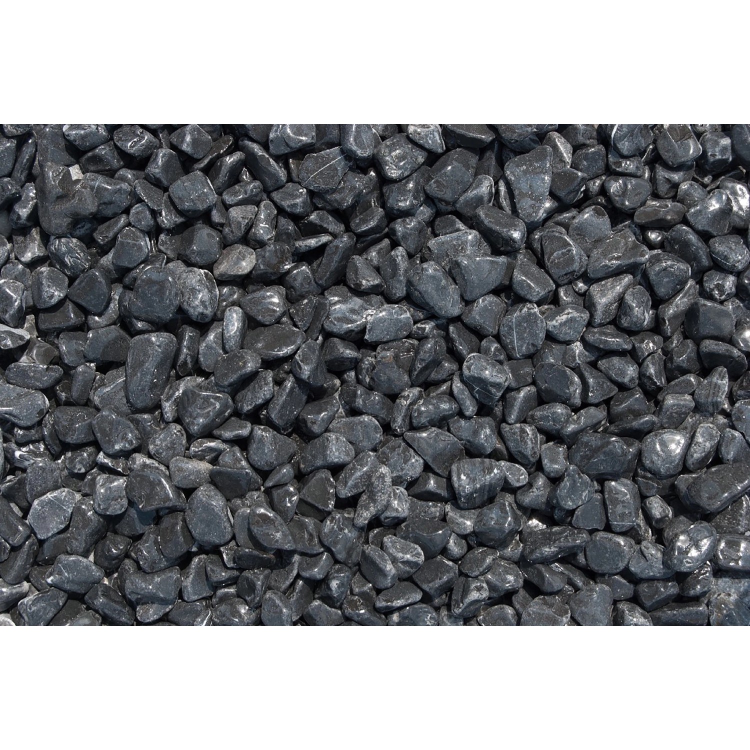 Nahaufnahme von Ebano-Schwarz Marmor Zierkies (15-25mm) im Big-Bag für Garten und Landschaft.