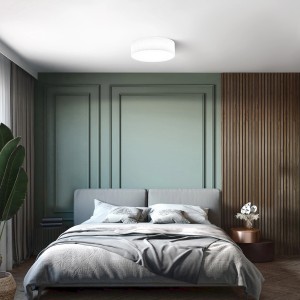 Weiße Fischer & Honsel Deckenleuchte Maat, 3-flammig, im Schlafzimmer.