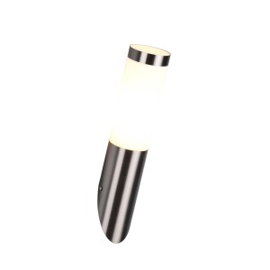 Moderne, nickelmatte Aussenwandleuchte TRIOTO mit zylindrischem Design.