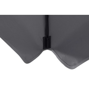 Detailaufnahme des anthrazitfarbenen Balkonschirms Hernando, Fokus auf Stoff und Mastbefestigung.