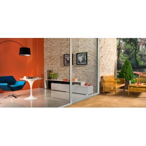 Stegu Verblender Madera Beige an Wand im Innen- und Außenbereich.