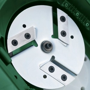 Bosch Akku-Häcksler UniversalShredder 2x18V-25 Solo