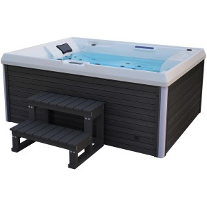Home Deluxe Whirlpool Stream für 3 Personen mit Treppe und anthrazitfarbener WPC-Verkleidung.