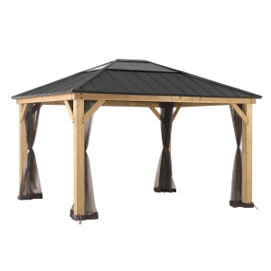 Sunjoy Zedernholz Pavillon mit Moskitonetz in Khaki, 335x393 cm. Ideal für Garten und Terrasse.