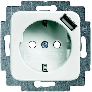 Weiße Busch-Jäger Schuko-Steckdose mit USB-Anschluss.