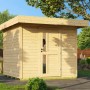 Unbehandeltes Weka Holz-Gartenhaus Designhaus 172 mit Flachdach im Garten.