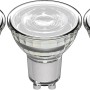 Drei GU10 LED Spots MR16, 4W, für energiesparende Beleuchtung im Wohnbereich.