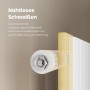 Weißer Emke Flachheizkörper: Detail der Schweißtechnik für stabile, dichte Verbindungen. Heizkörpermontage.