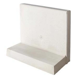 Grauer L-Stein bewehrt, 105 cm hoch, für Einfassungen und Mauersysteme im Garten.