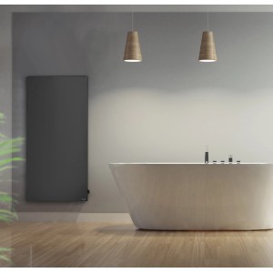 Schwarze Vasner Hybrid-Infrarotheizung Konvi VE (1200 W) im Badezimmer.