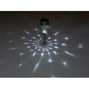 LED-Solarspieß Cameri in Silber mit Lichteffekt für den Garten.