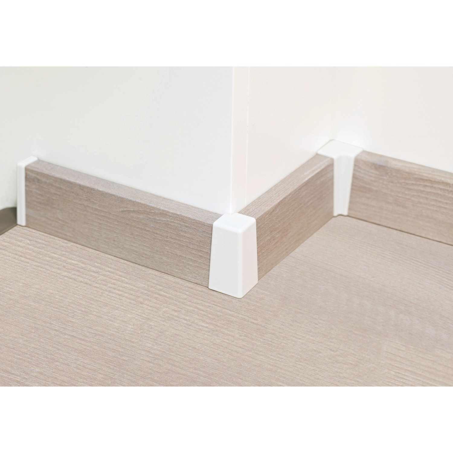 Kaindl Außenecken für Sockelleisten 50/18, Weiß, 2er-Set für saubere Abschlüsse.