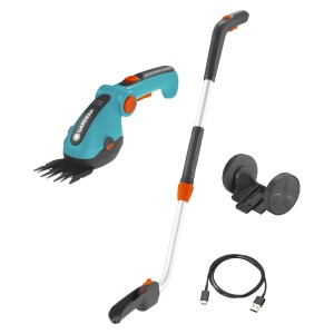 Gardena Akku-Grasschere ComfortCut Li Set mit Teleskopstiel und Laufrädern.