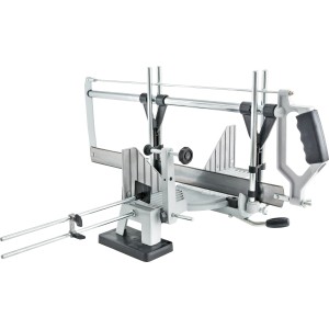 LUX Gehrungssäge Comfort 60 cm zum präzisen Zuschneiden von Leisten und Profilen.