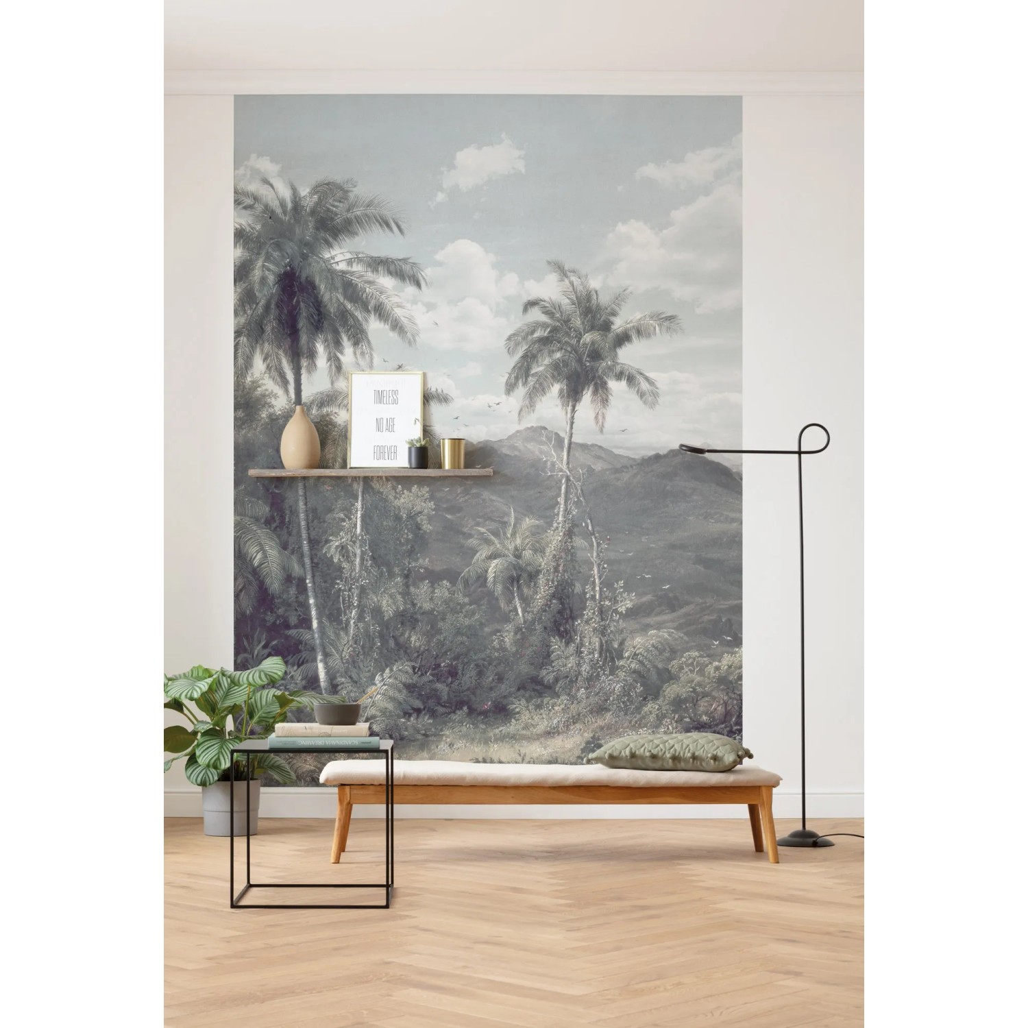 Komar Vlies Fototapete The Exotic Land, 200x280 cm, mit tropischem Landschaftsmotiv im Wohnraum.