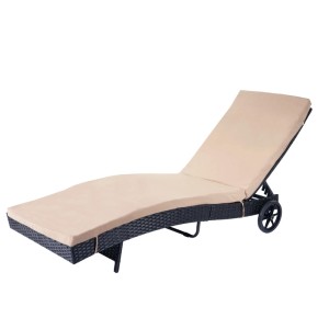 Anthrazitfarbene MCW Sonnenliege D80 mit beigem Kissen.