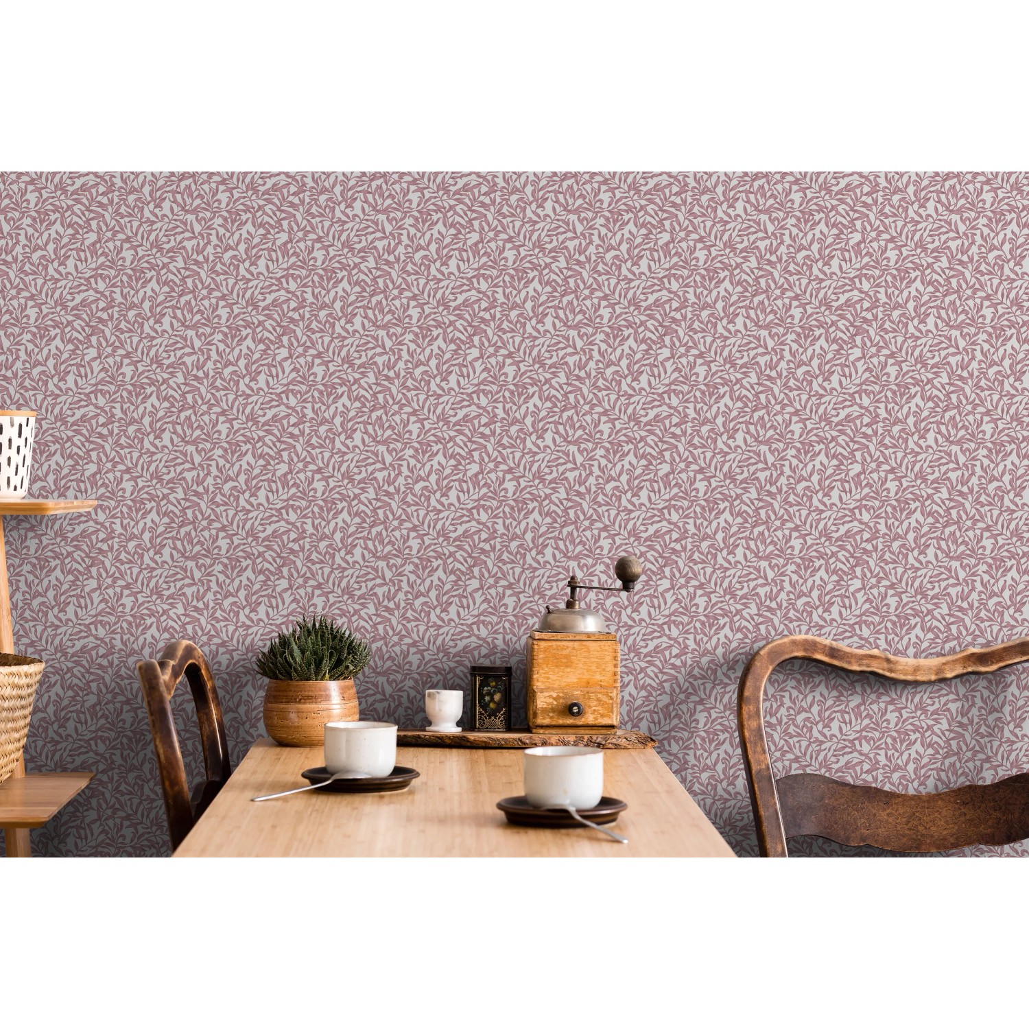 Marburg Vliestapete mit rotem Blattmotiv, florales Design für moderne Wohnräume.