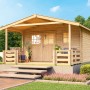 Unbehandeltes Weka Holz-Gartenhaus mit Satteldach und überdachter Veranda im Garten.