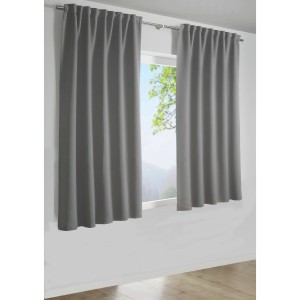 Grauer Bennetti Dimout Schal mit Gardinenband am Fenster.