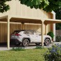 Karibu Pavillon Set Fyrkant, naturbelassen, mit Verlängerung und Auto im Garten.