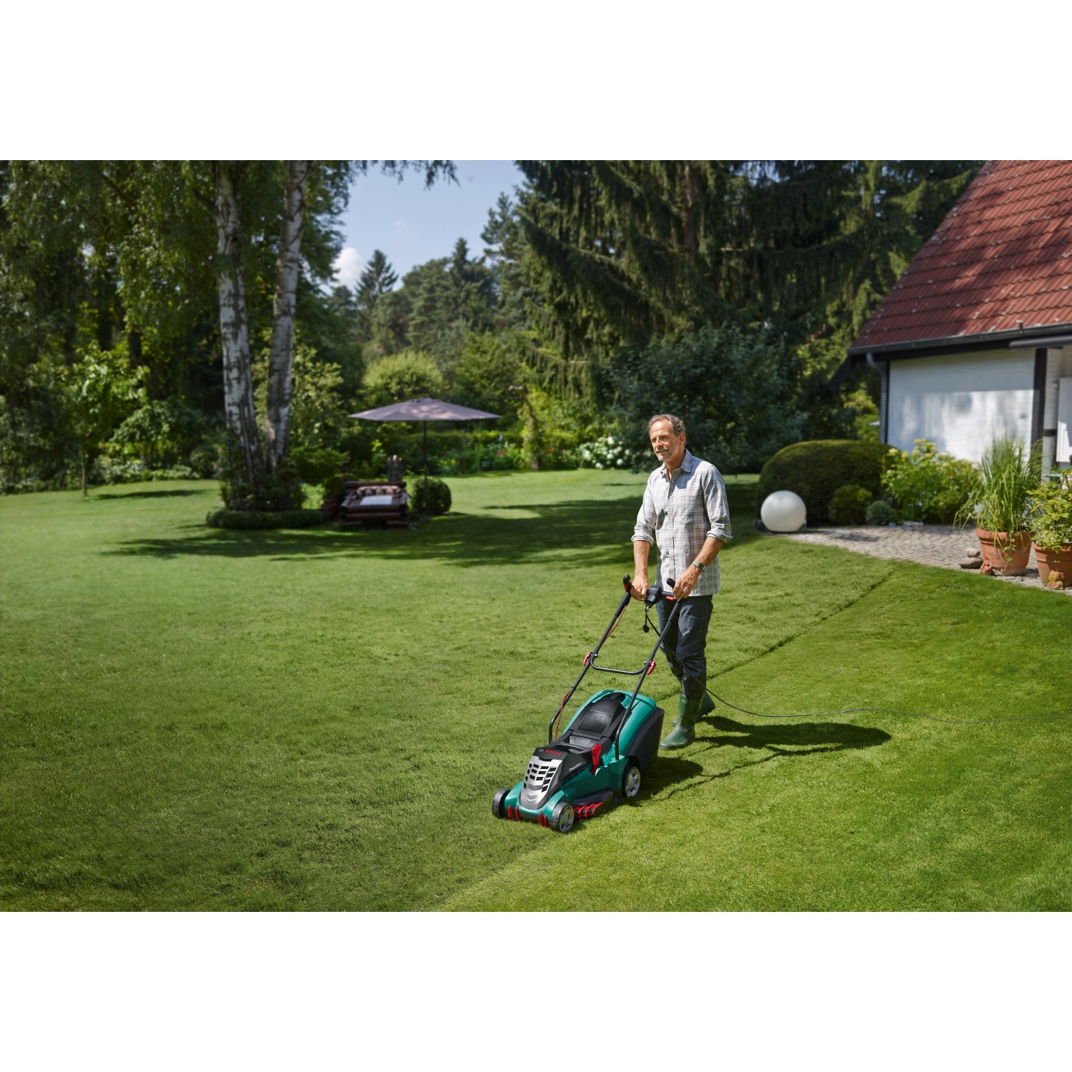 Bosch ElektroRasenmäher Rotak 43 mit 50 l Fangkorb 1.800 W kaufen bei OBI