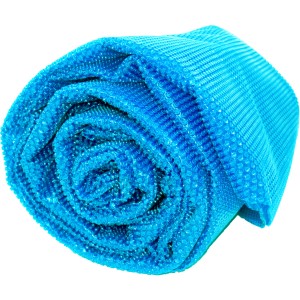 Gerollte Steinbach Solarplane für Ovalbecken, 730x370 cm, blau. Pool Solarabdeckung zur Erwärmung des Poolwassers.