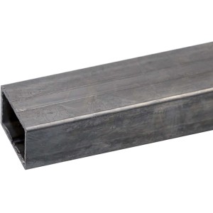 Arcansas Vierkantrohr, 4x4 cm, 200 cm lang, aus robustem Stahl.