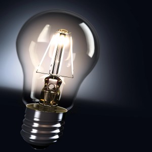 LEDVANCE E27 LED-Lampe in Glühlampenform, 2,5W, warmweißes Licht für Wohnräume.