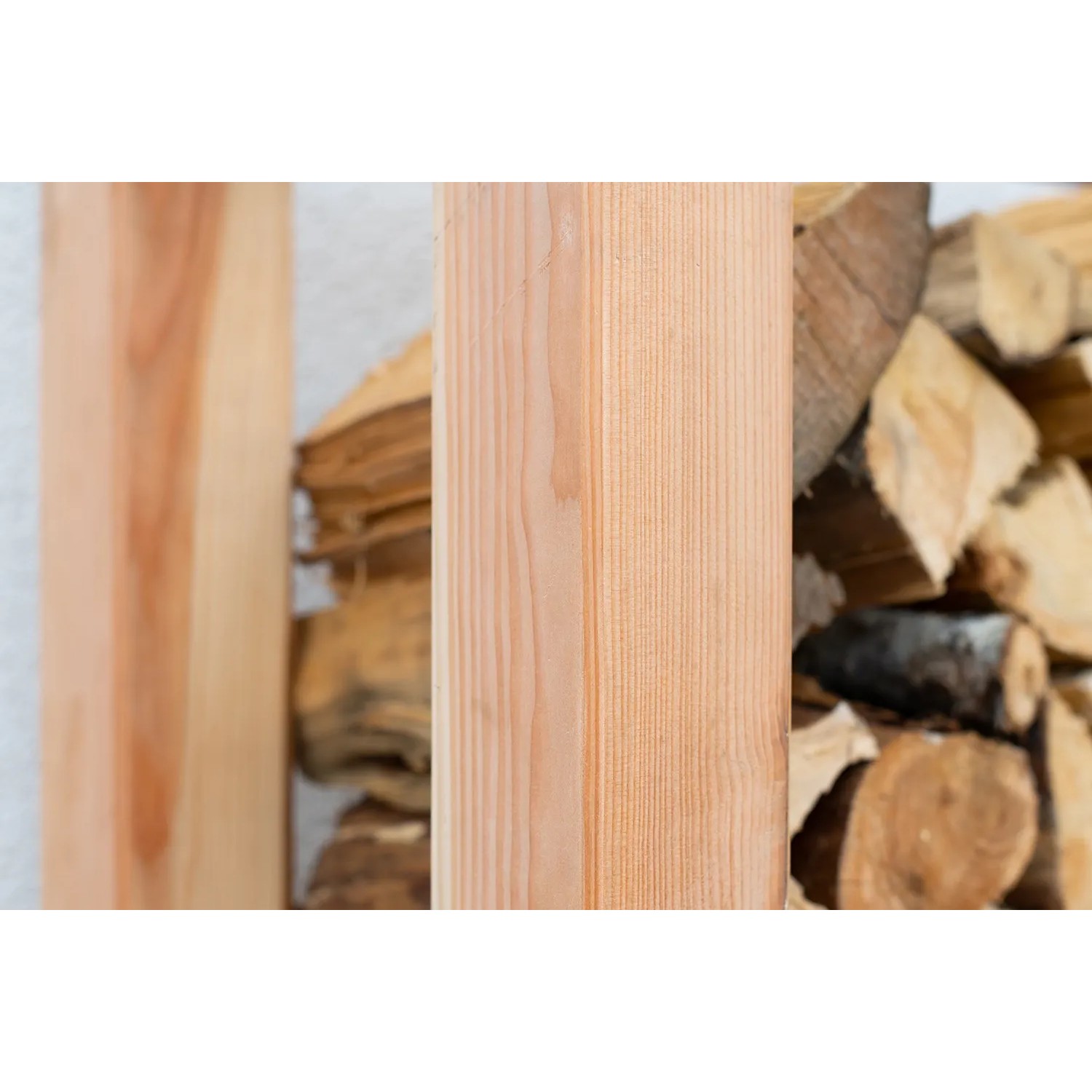 Westmann Kaminholzregal Michel XL aus Lärchenholz (FSC®) mit Kaminholz