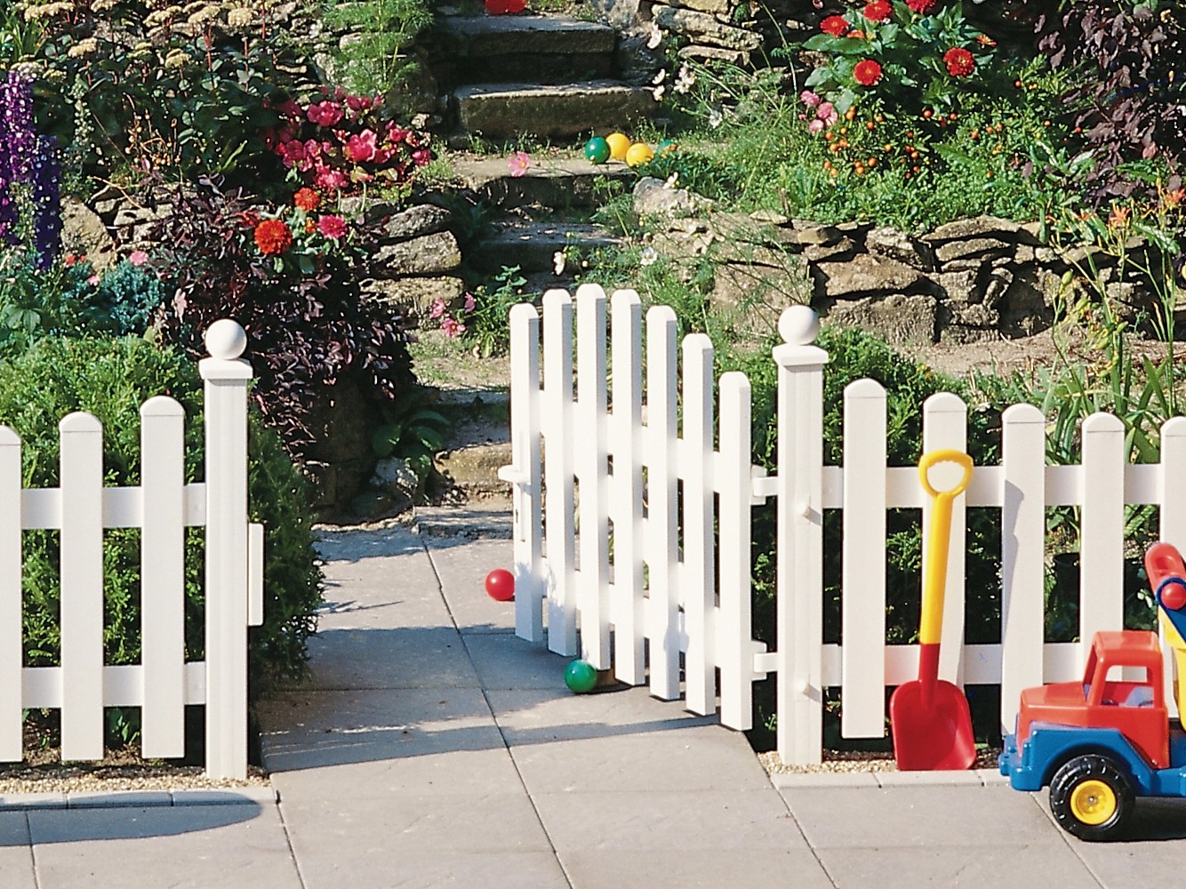 Gartenzaun Tor Longlife Cara Weiß rund rechts 106 cm x 70/80 cm kaufen