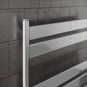 Ximax Badheizkörper C6 Chrom, 1200x500 mm, Detailansicht der verchromten Oberfläche.