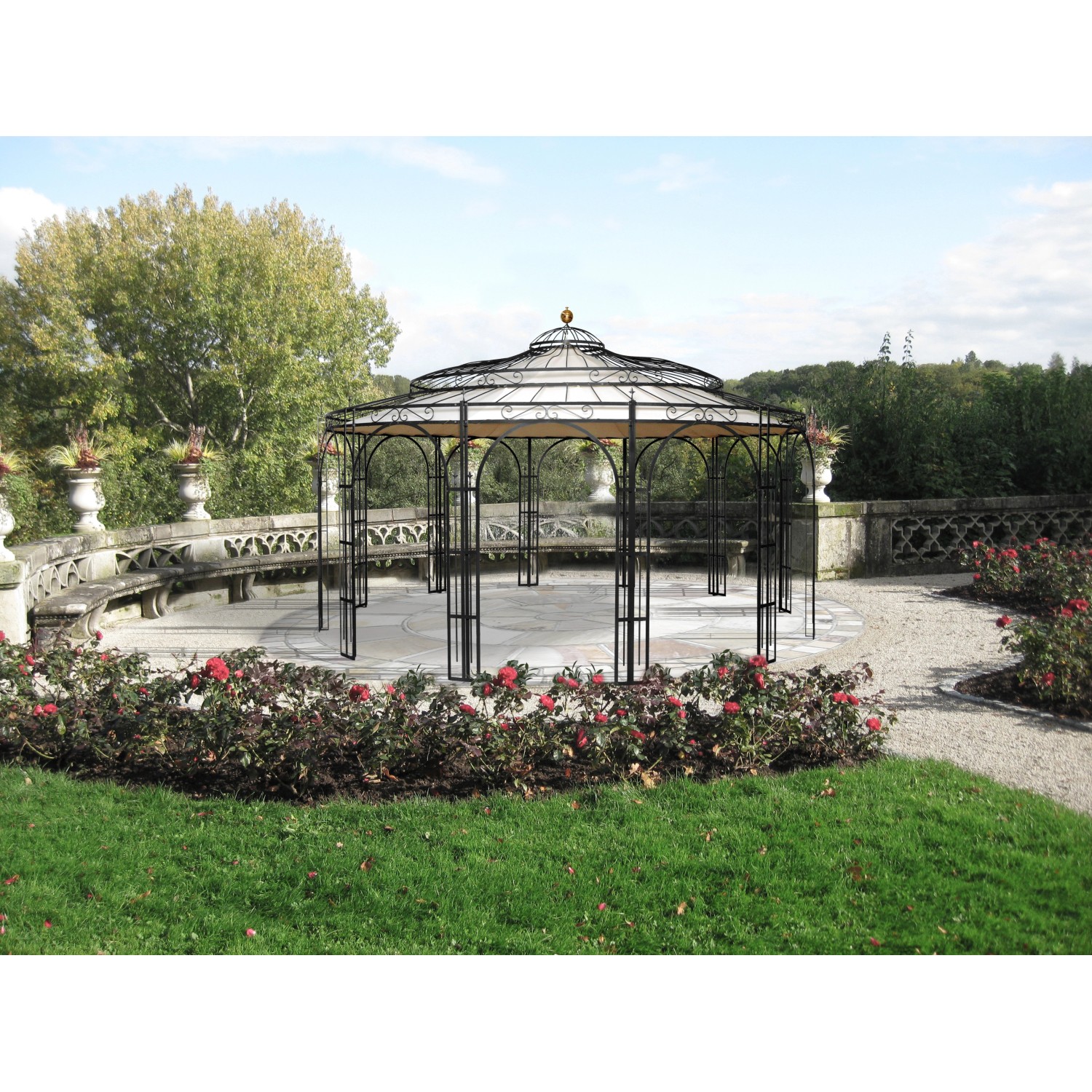 Schwarzer Eleo Pavillon Toskana aus Metall, 340 cm hoch, Ø 550 cm, pulverbeschichtet.