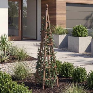 Dunkelbraunes MCW Rankgitter Q19 aus Holz, 148 cm hoch, mit Kletterpflanzen im Garten.