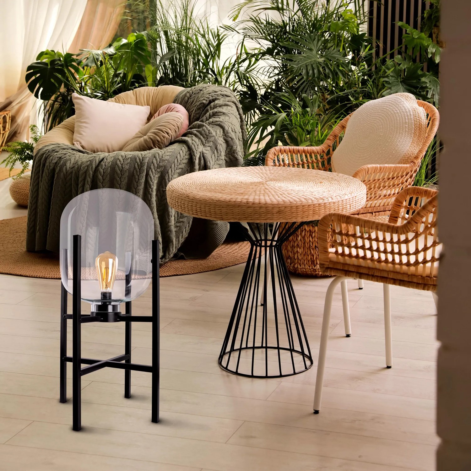 Schwarze Näve LED Akku Sockelleuchte Lora, Ø 26 cm, 58 cm hoch, für stimmungsvolle Beleuchtung.