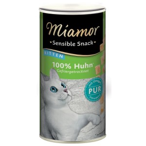 Miamor Sensible Snack Kitten Huhn, 30g Dose Katzenleckerli mit weißer Katze.