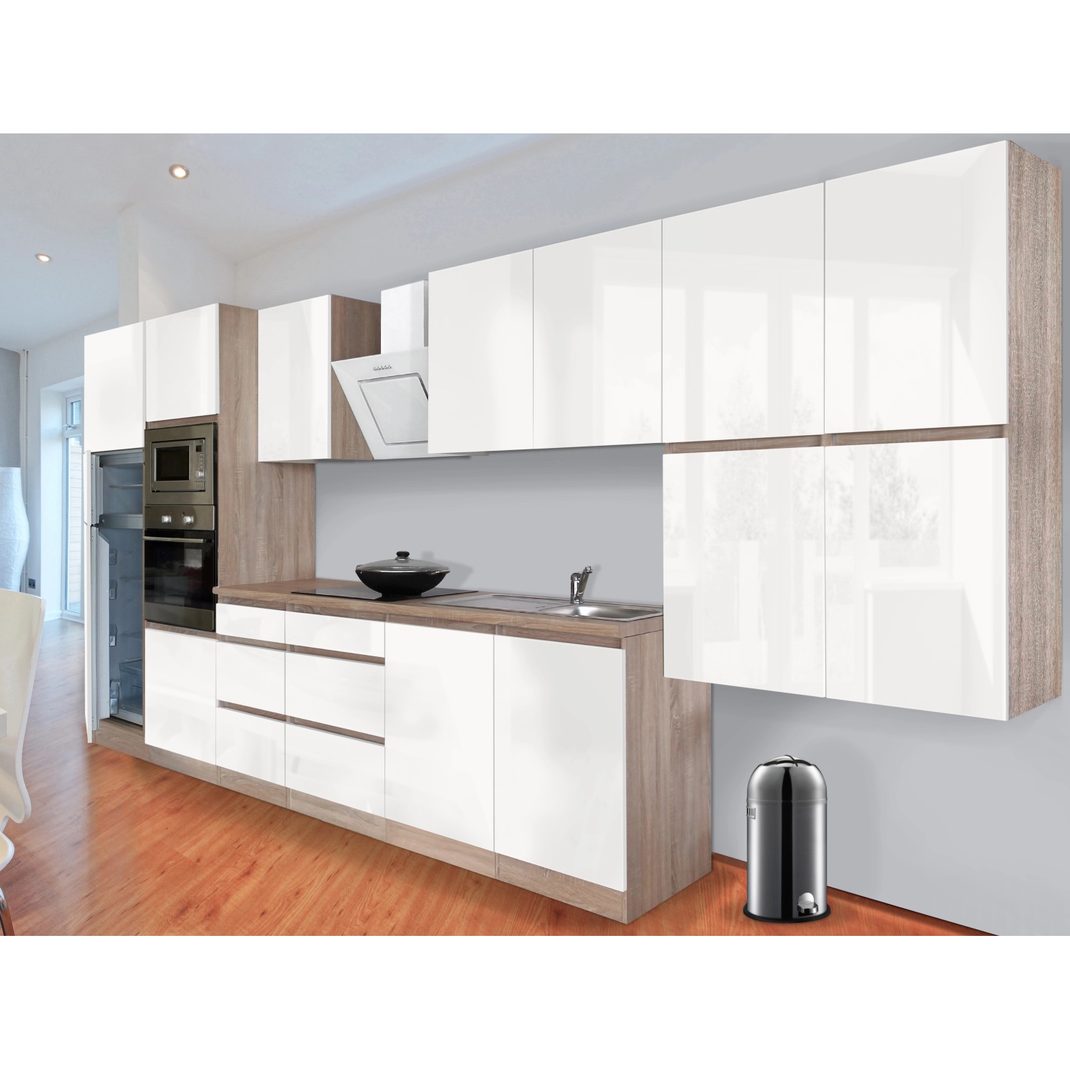 Respekta Premium Küchenzeile 435 cm in Weiß Hochglanz und Eiche Sägerau Optik.