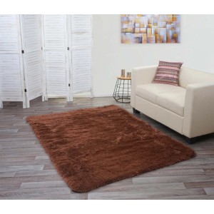 Dunkelbrauner MCW Teppich, 200x140 cm, Hochflor-Teppich aus Polyester im Wohnzimmer.